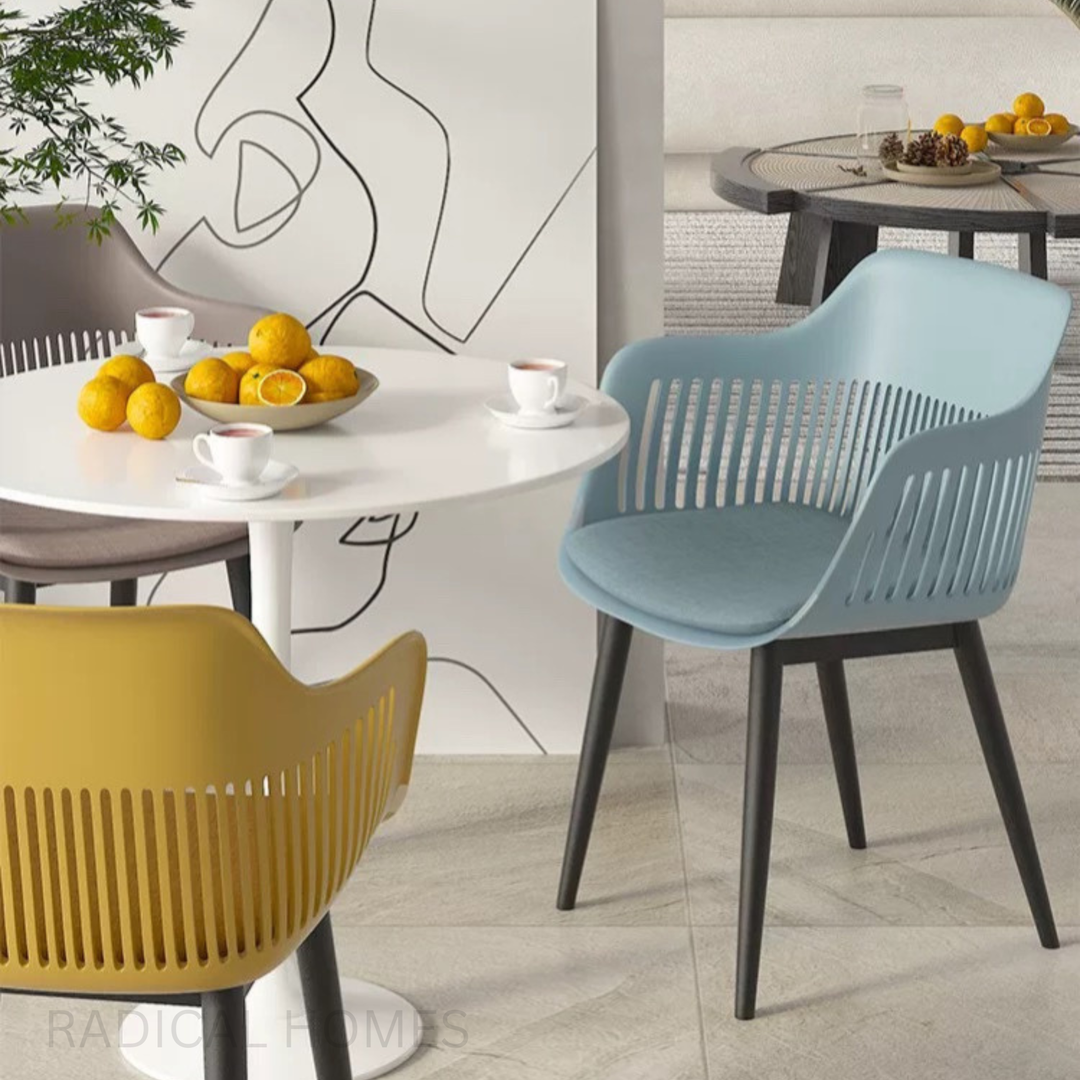 ARLEN Modern Plastic Dining Chair