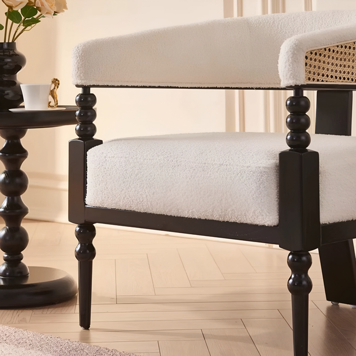 AVIGNON Modern Rattan Lounge Chair