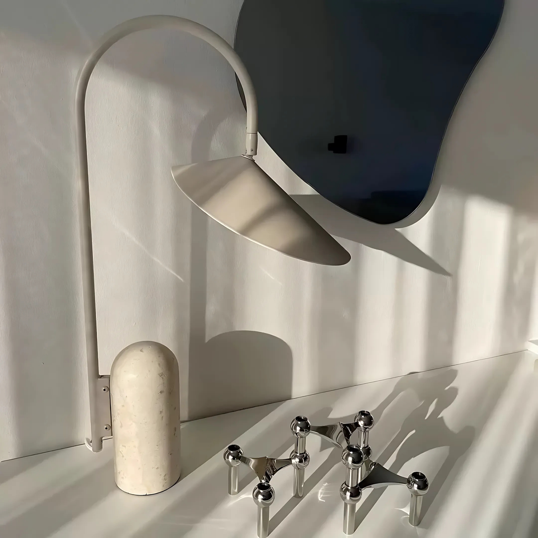 ARIA Modern Floor Lamp