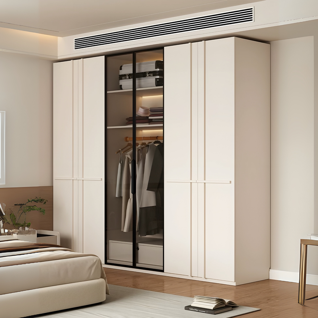 UNIGRA Modern Solid Wood Wardrobe