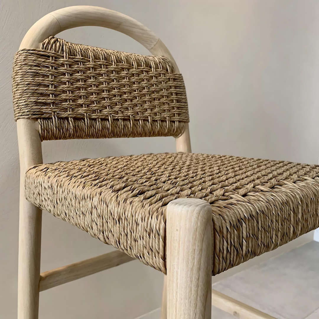 RIVI Rustic Rattan Bar Stool