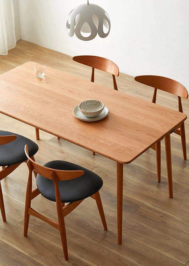 WILLIAMS Modern Solid Wood Dining Table