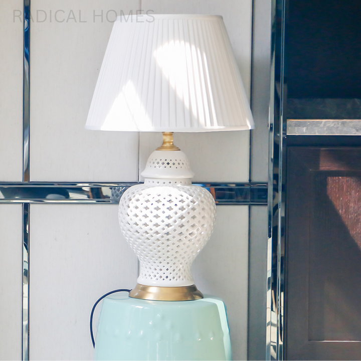 ACON Roman Ceramic Table Lamp