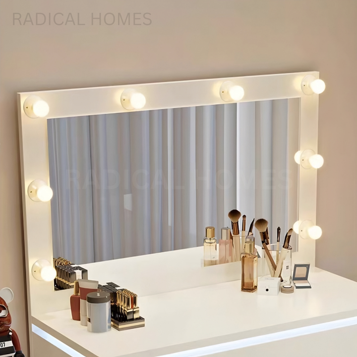 WHESKER Modern Hollywood Dressing Table