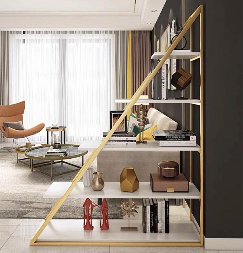 TAMARA Modern Triangle Display Shelf