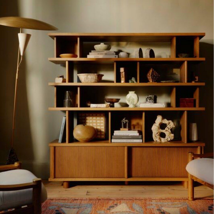 FABRICIO Modern Solid Wood Display Shelf