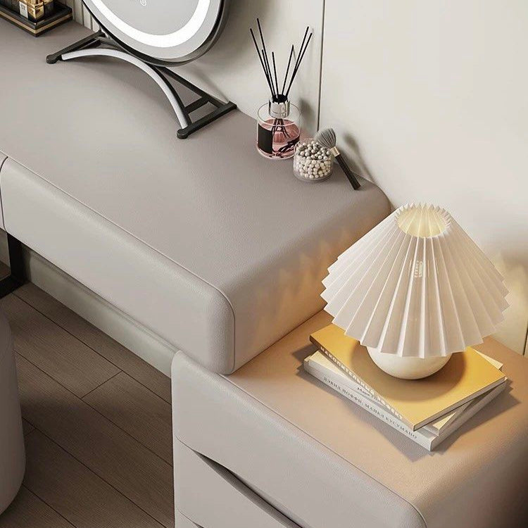 ALLE Modern Leather Vanity Table