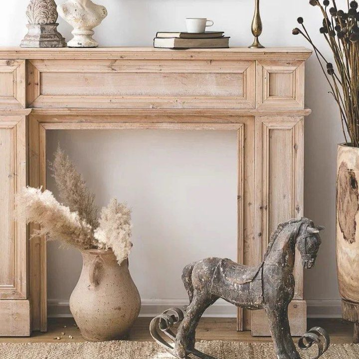 OLEAVO Rustic Mantelpiece