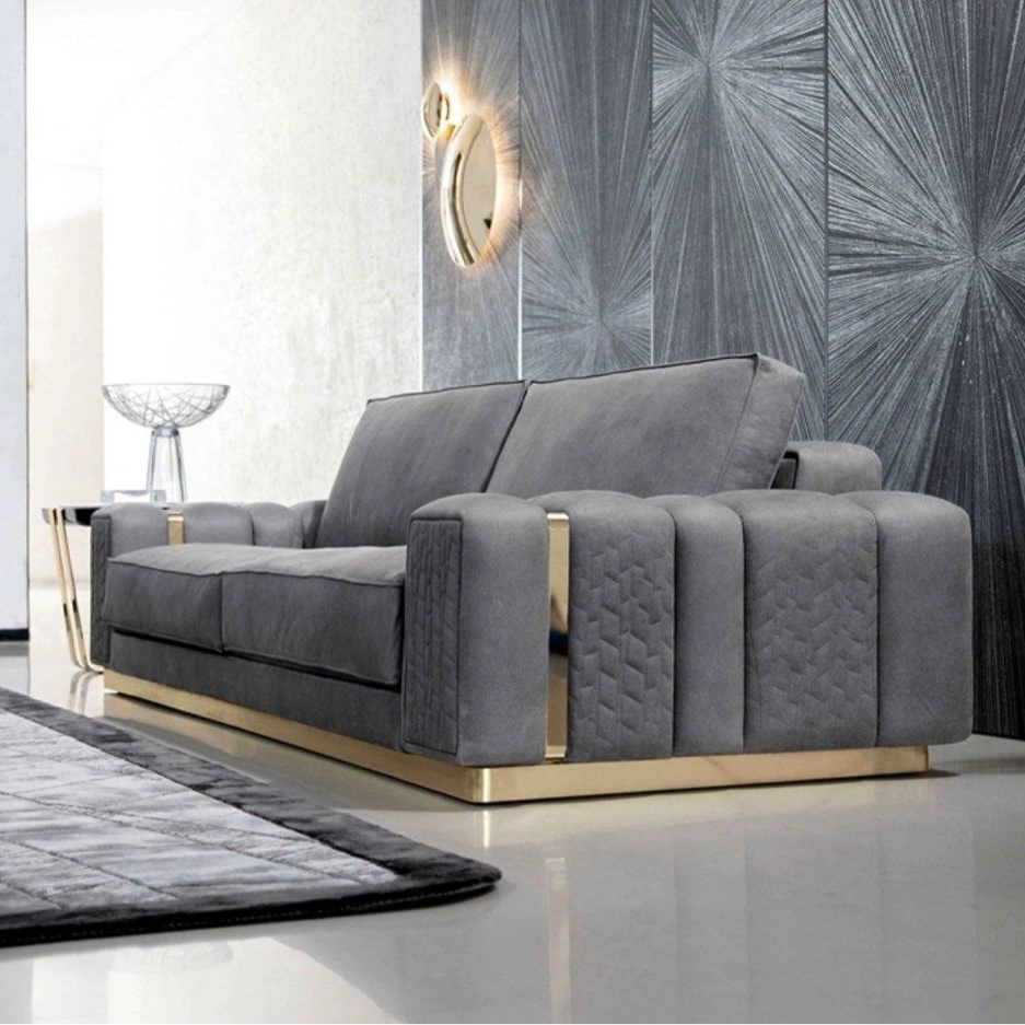 VANDELIS Luxury Leather Sofa