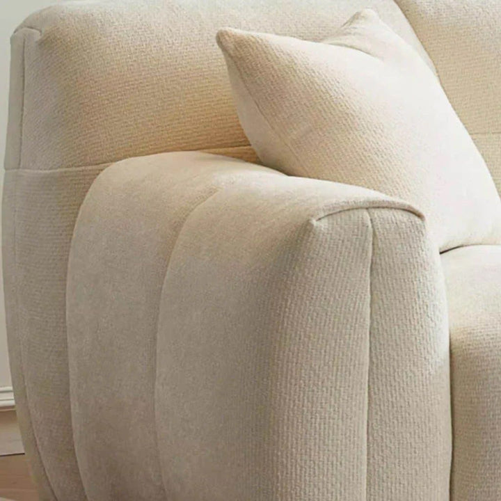 STERRA Modern Chubby Spill Resistant Sofa
