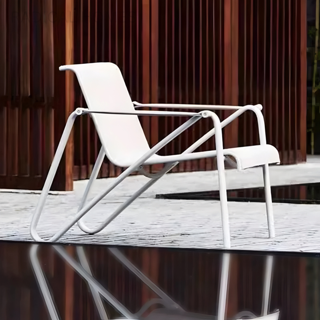 SOLVARE Modern Outdoor Lounge Chair - Radical Homes Singapore