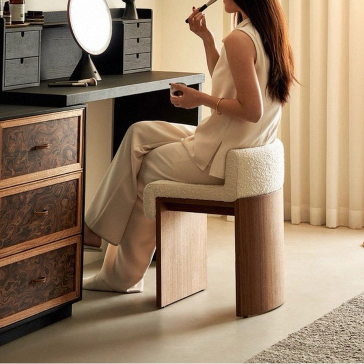 GHAIL Modern Solid Wood Vanity Stool