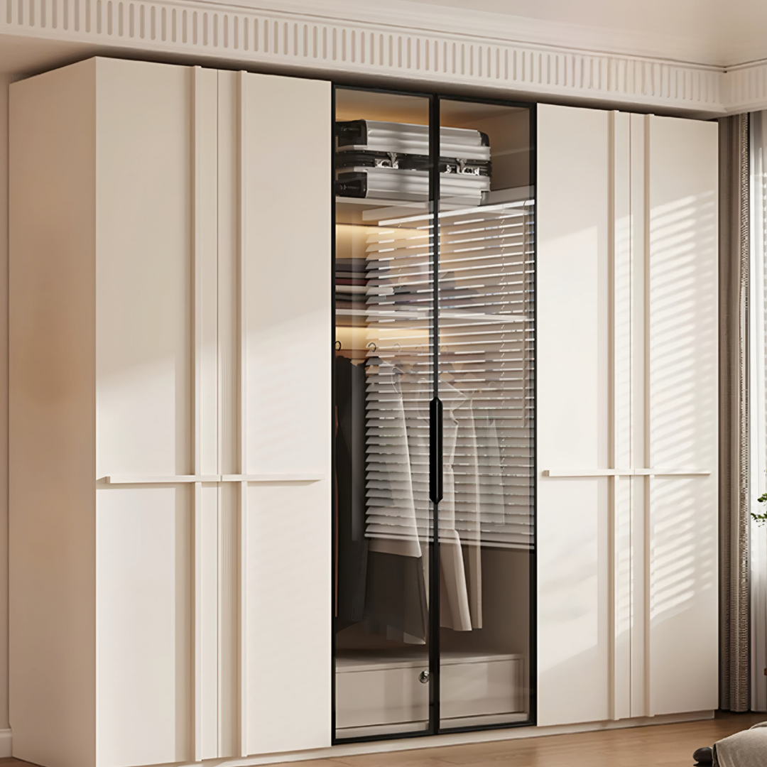 UNIGRA Modern Solid Wood Wardrobe