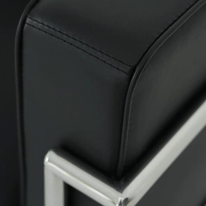 SAVRELLI Contemporary Leather Sofa