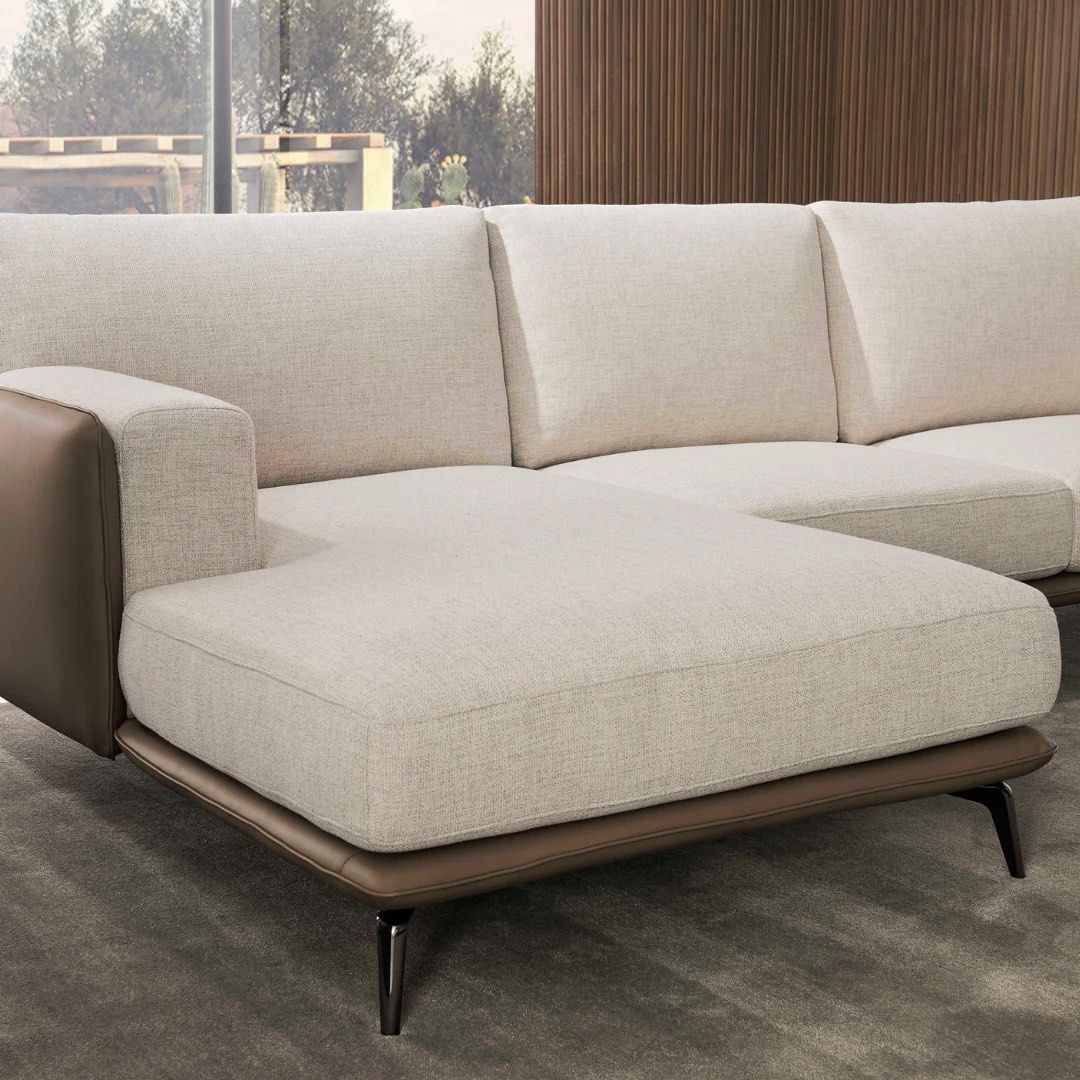 ALTURO Fabric Sectional Sofa