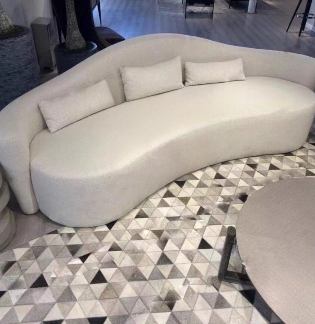 OLEANDER Performance Boucle Curve Sofa
