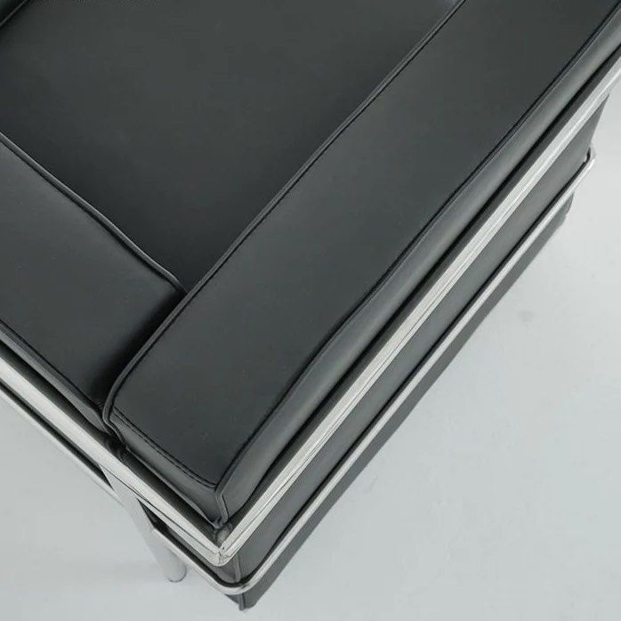 SAVRELLI Contemporary Leather Sofa