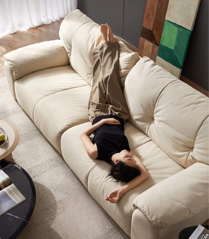 VANTA Modern Scratch Resistant Sofa