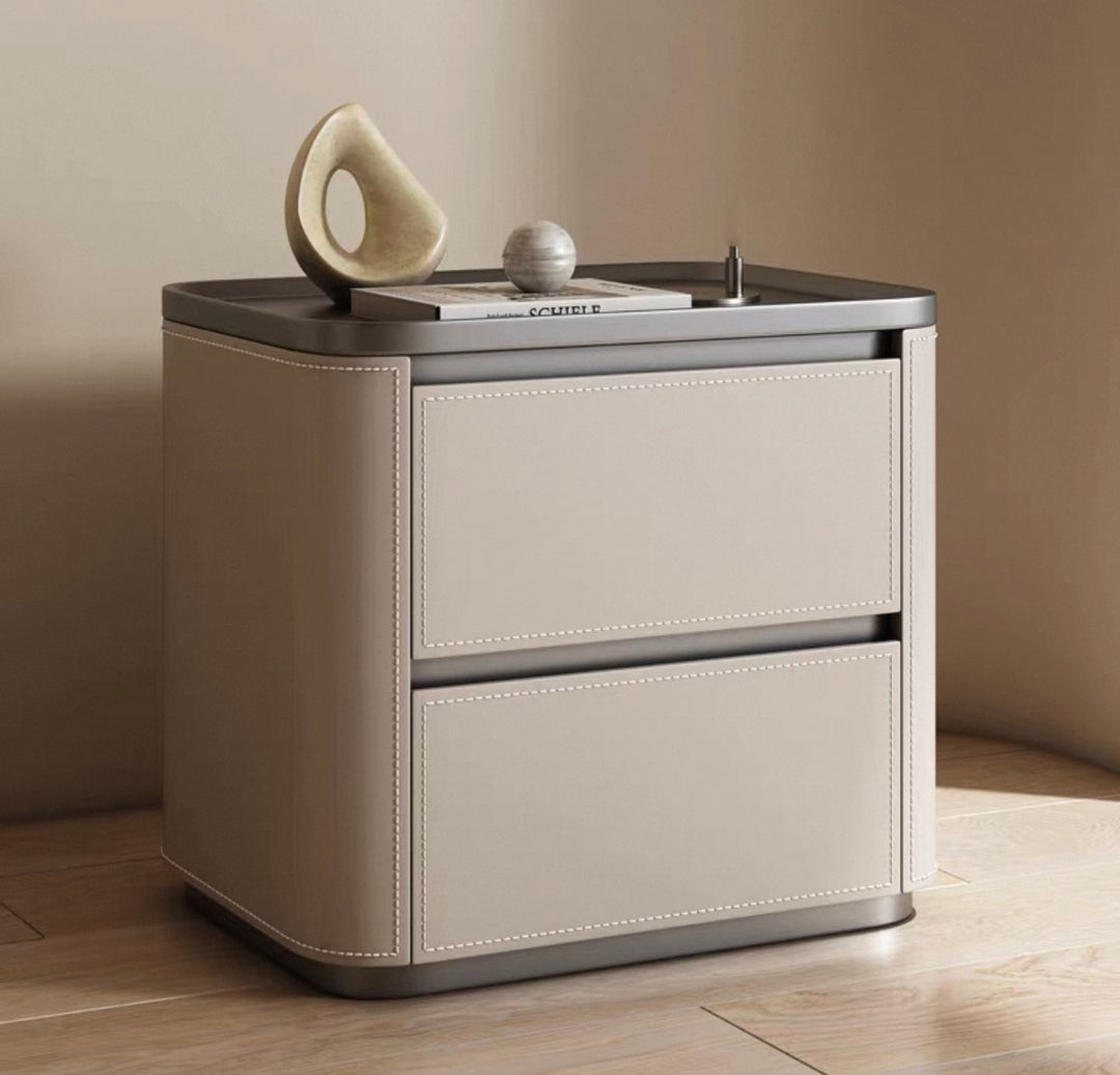 LECTER Saddle Leather Bedside Table (Instock)