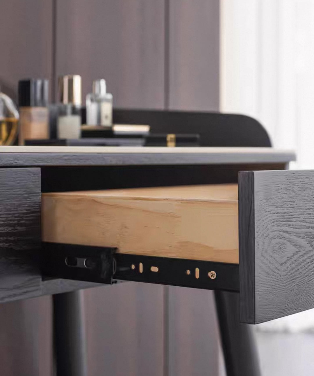JUSTON Modern Vanity Table