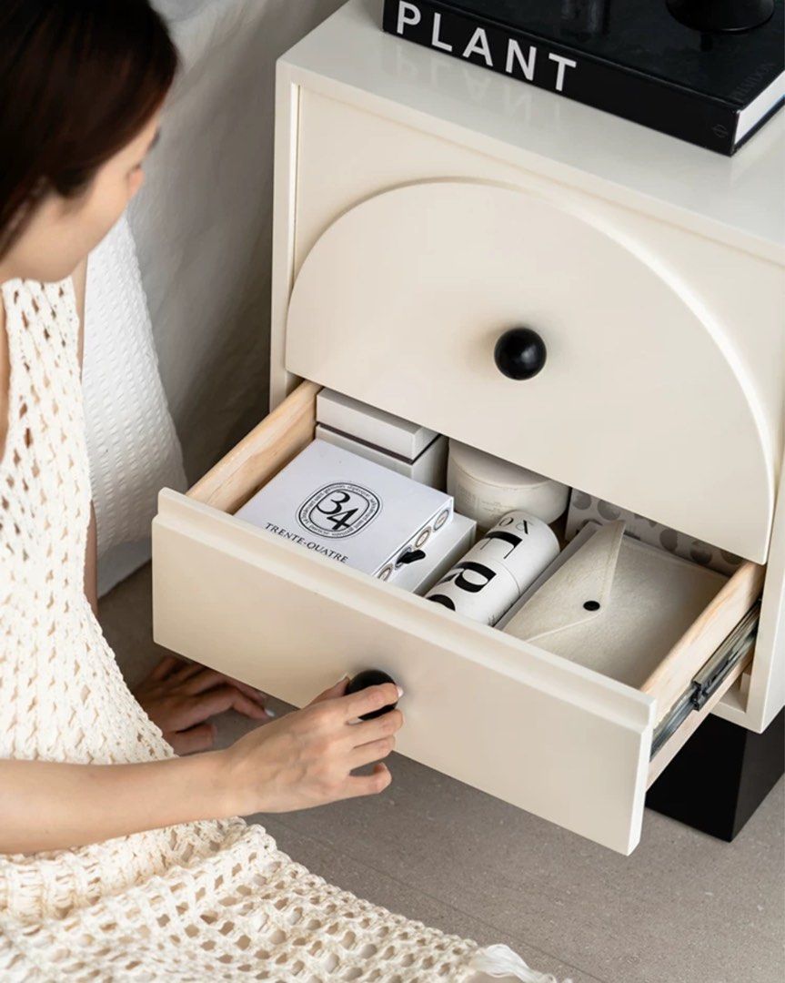 ADELA Modern Nightstand