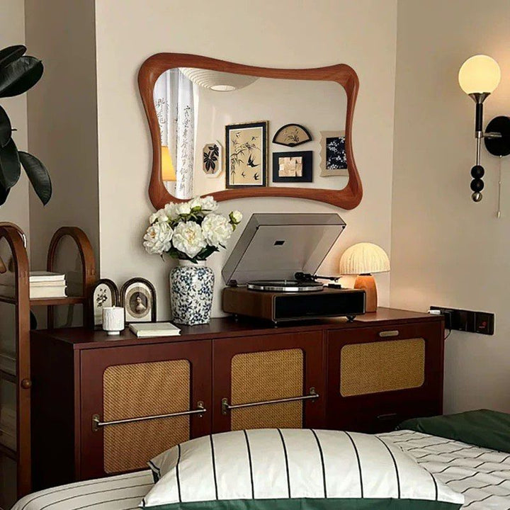ALTIN Modern Curve Wall Mirror
