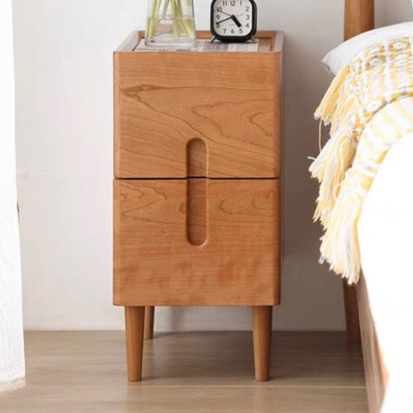 ANSRA Slim Solid Wood Nightstand