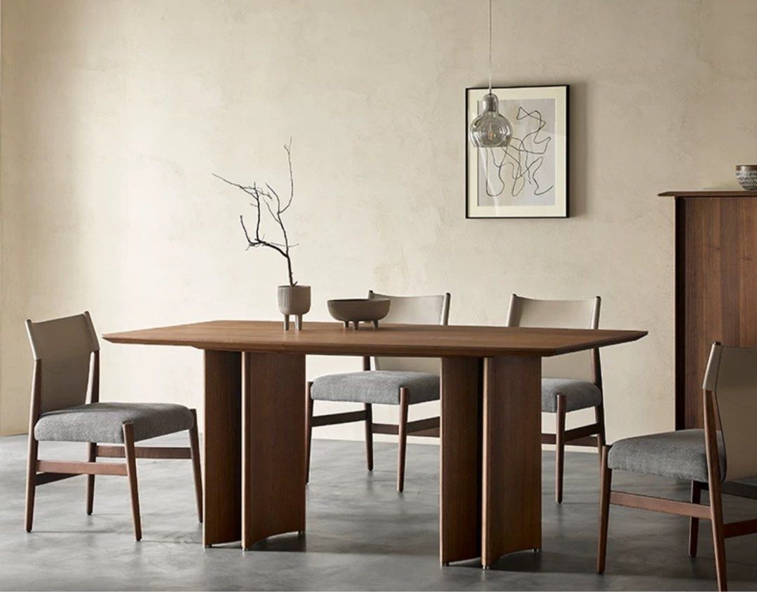 JIN Modern Solid Wood Dining Table