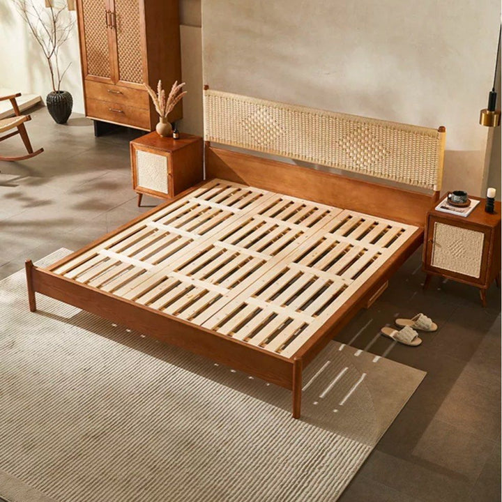 ASTONA Vintage Rattan Bedframe