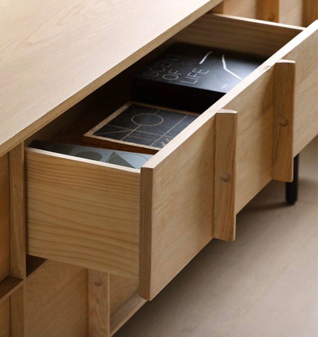 IGORA Modern Solid Wood TV Console