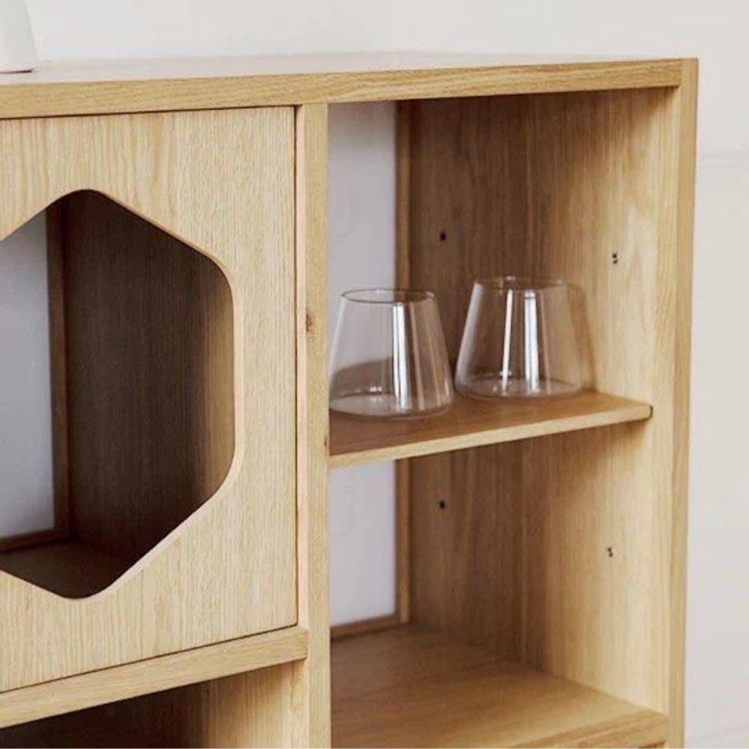 MERIOP Scandinavian Solid Wood Display Cabinet
