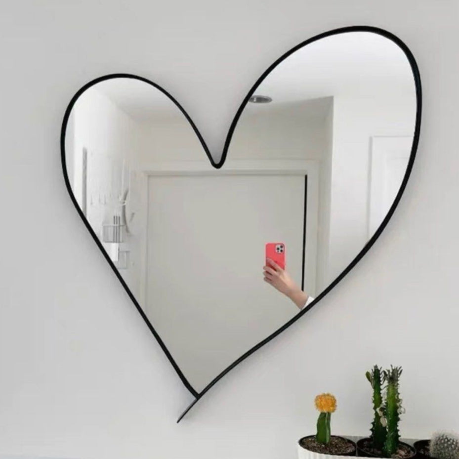 AVA Modern Heart-Shaped Mirror