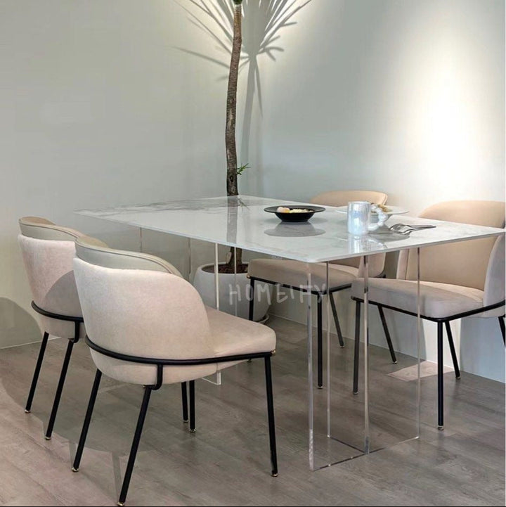 TAVERAS Minimalist Dining Table
