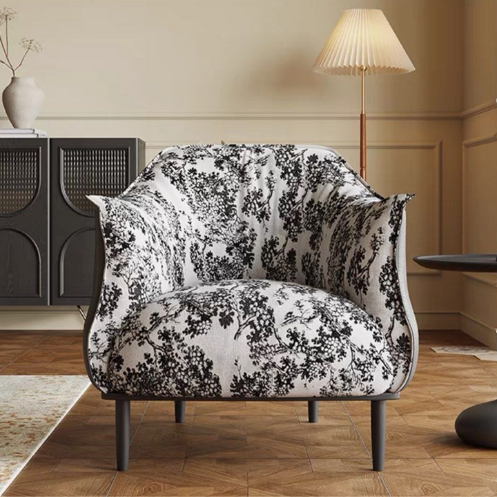 HYERIN Vintage Fabric Leisure Chair
