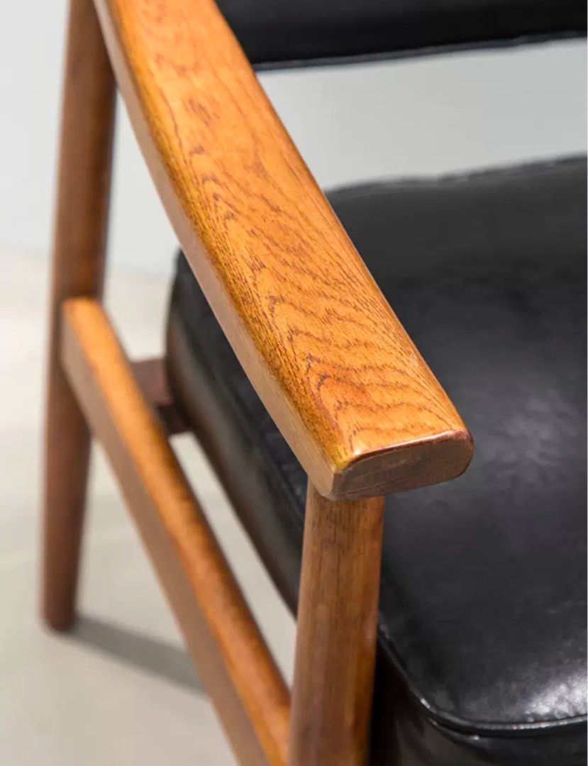 BREKEN Solid Wood Dining Chair