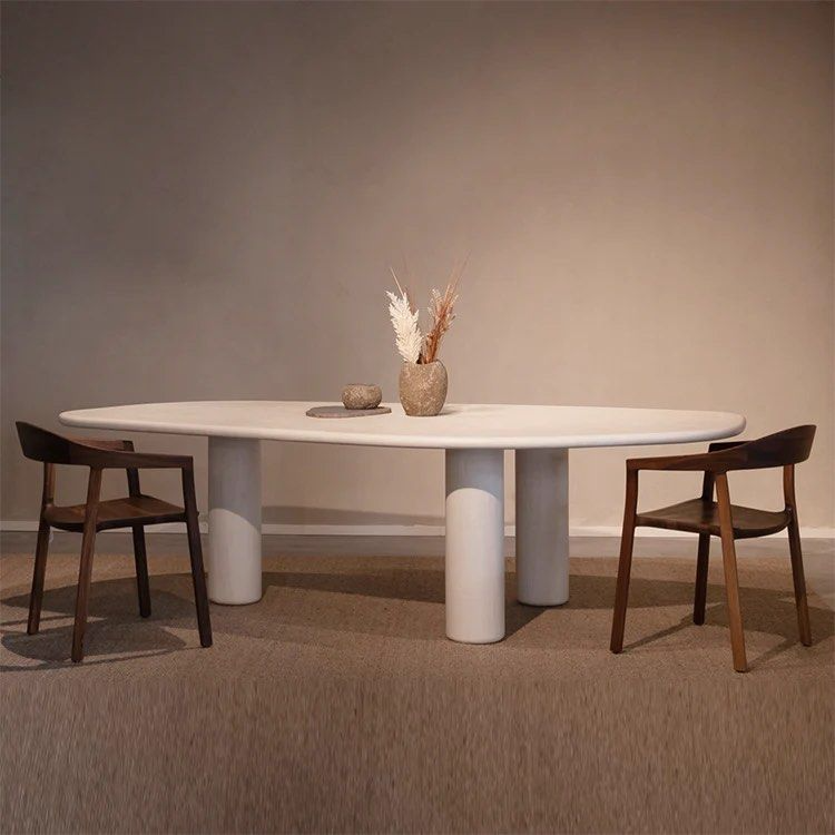 RITZ Minimalistic Dining Table