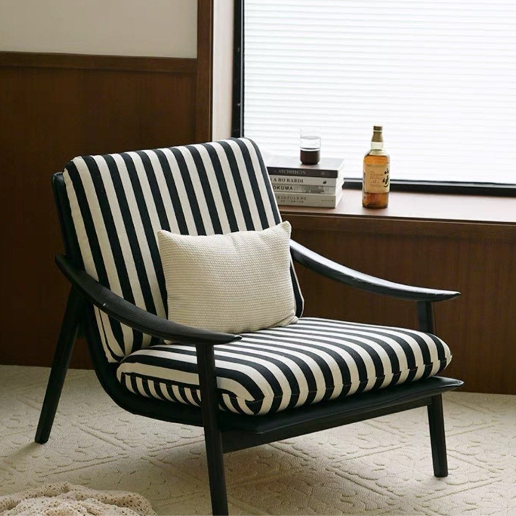 IVY Vintage Solid Wood Lounge Chair