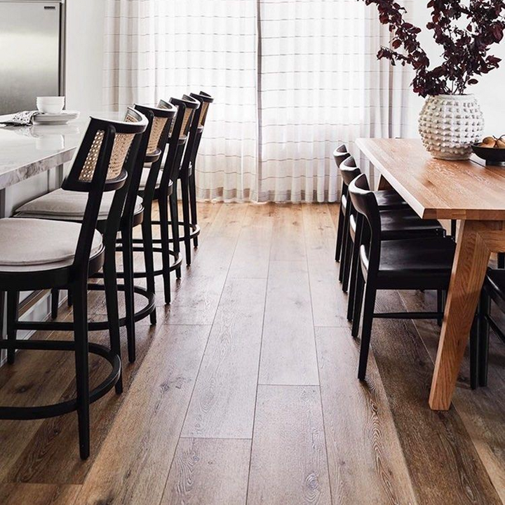 JAYTEN Rustic Solid Wood Bar Stool / Dining Chair