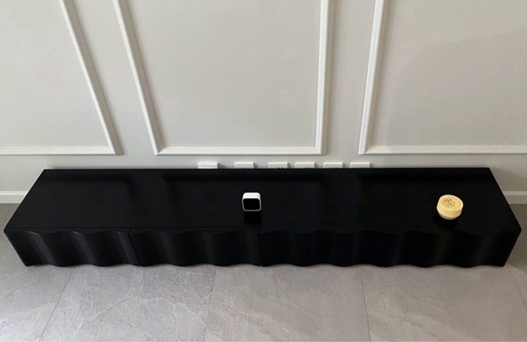 KANOS Minimalist Tv Console