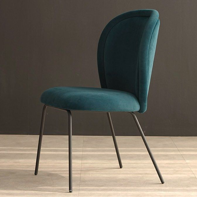 HENRY Modern Velvet Dining Chair