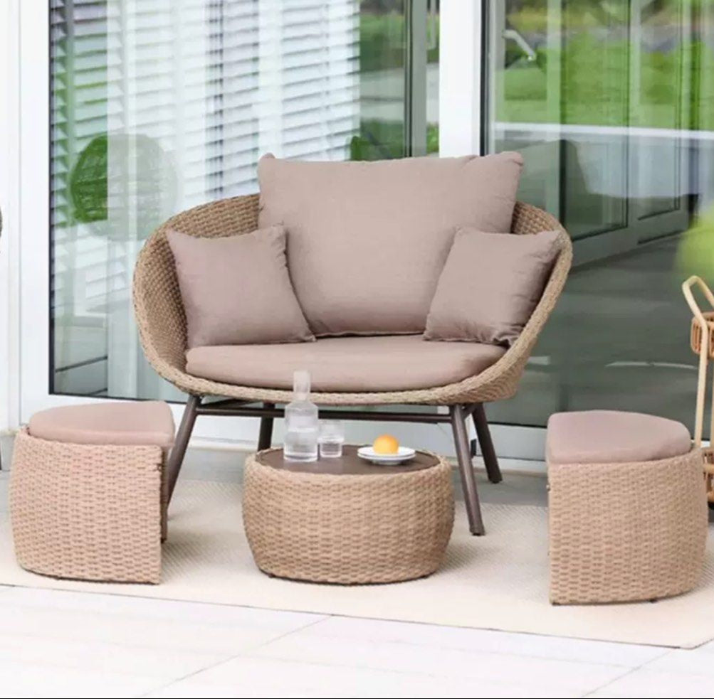 JEREZ Modern Outdoor Lounge Chair