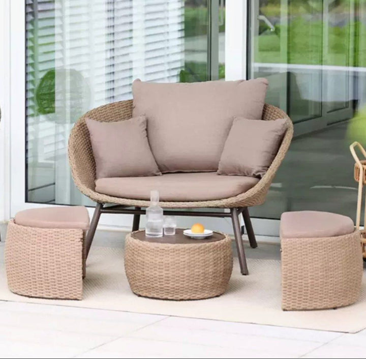 JEREZ Modern Outdoor Lounge Chair