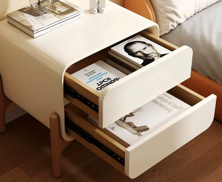 JIMMY Cream Side Table
