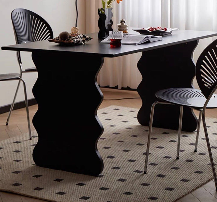 HUERTA Modern Classic Dining Table