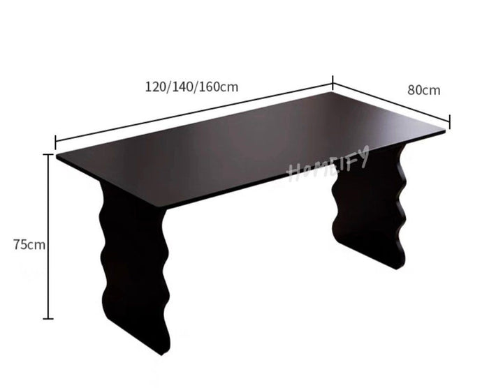 HUERTA Modern Classic Dining Table