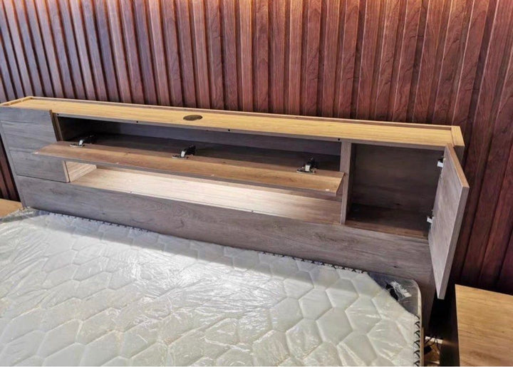DETON Rustic Multimedia Bedframe