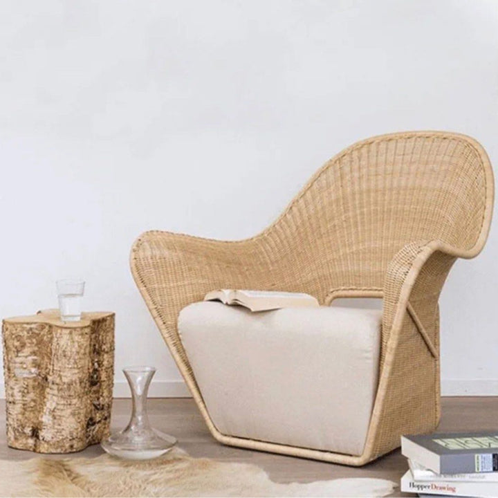 LOGAN Modern Outdoor Rattan Lounge Chair