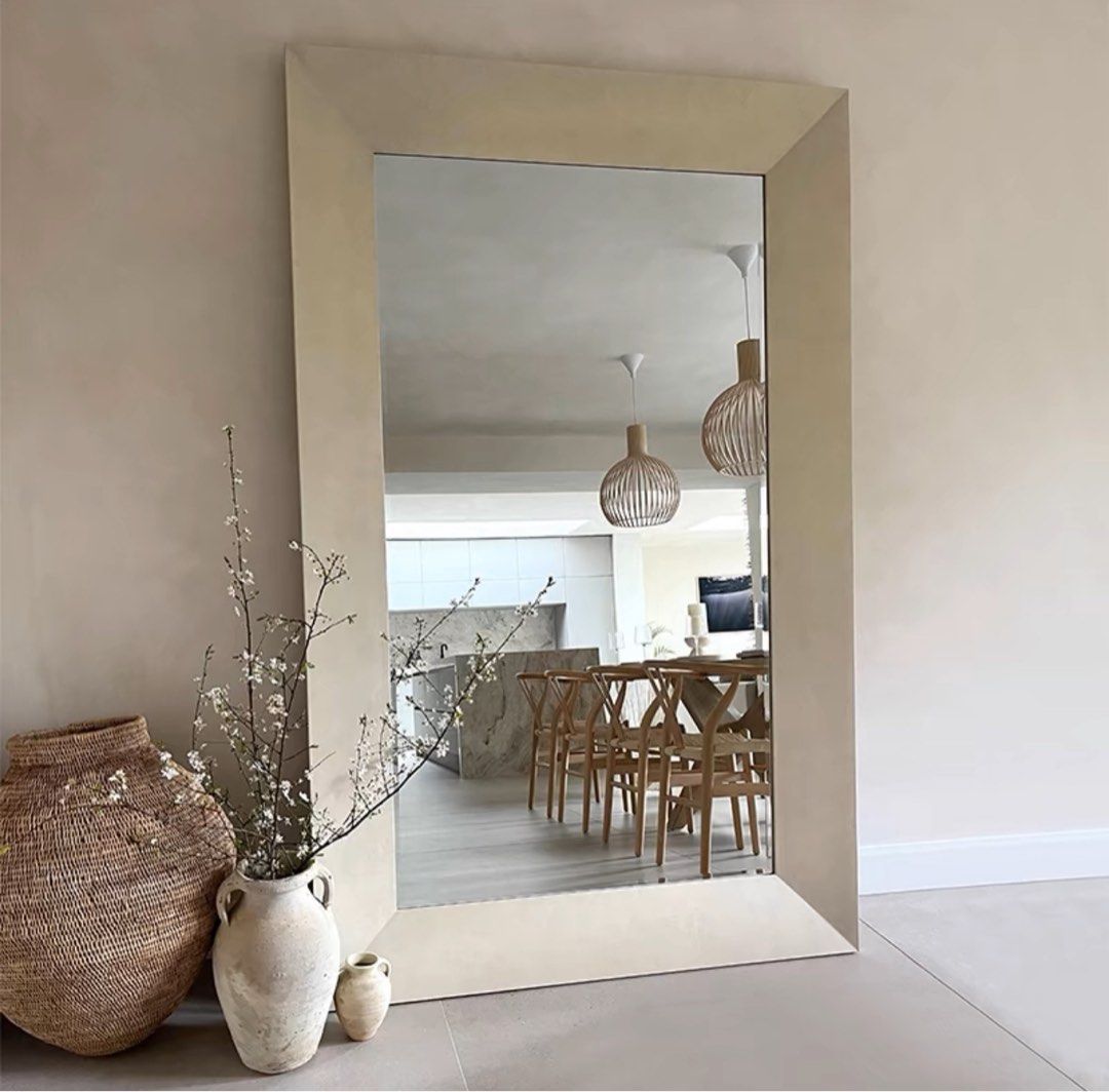 DIXIE Modern Standing Mirror