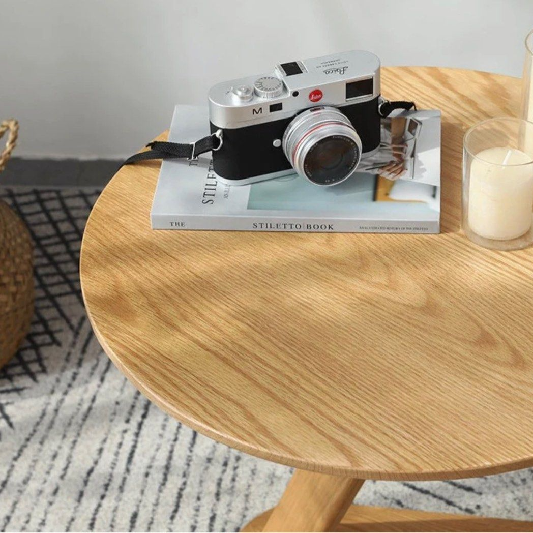 MORENO V Shape End Table