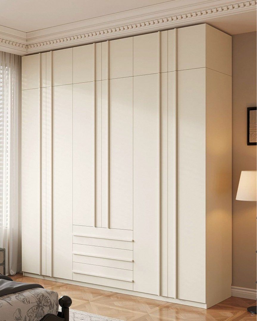 FERUEN Modern Solid Wood Wardrobe
